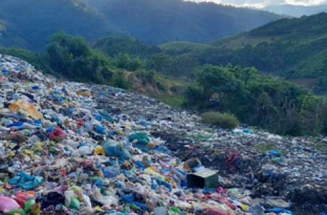 Thiếu vốn, dự án xử lý rác ở Kon Tum có nguy cơ 'đắp chiếu'
