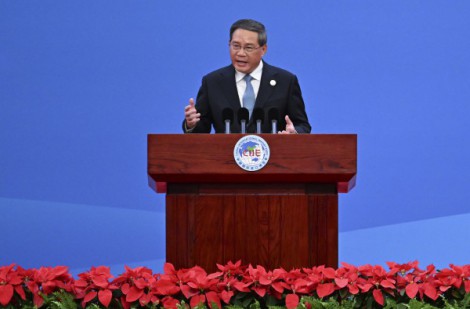 Thủ tướng Trung Quốc gửi thông điệp gì tại hội chợ triển lãm ở Thượng Hải?