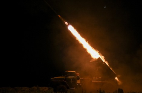 Tiết lộ những căn cứ quân sự Nga có thể bị tên lửa tầm xa ATACMS đe dọa