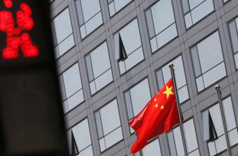 Trung Quốc nỗ lực giữ chân nhà đầu tư