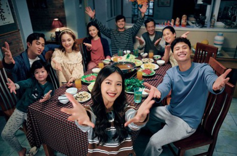 VTV Awards 2023: Phim truyền hình ấn tượng gọi tên “Gia đình mình vui bất thình lình”
