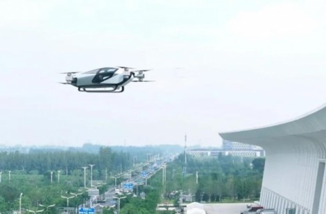 Ô tô bay thực hiện chuyến bay đầu tiên tại Bắc Kinh (Trung Quốc)
