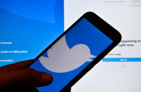 72,4% người được hỏi ủng hộ khôi phục các tài khoản bị khóa trên Twitter