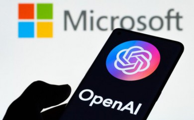 Anh điều tra về mối quan hệ hợp tác giữa Microsoft và OpenAI