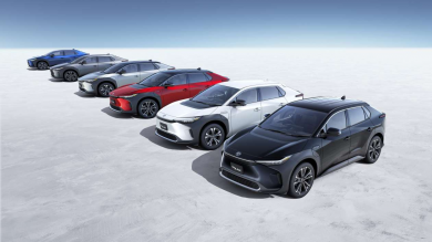 Mở bán được 2 tháng, ô tô điện Toyota ‘lãnh án’ triệu hồi