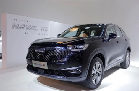 SUV Trung Quốc Haval H6 chạy bằng xăng - điện, 'thách thức' đối thủ Nhật Bản