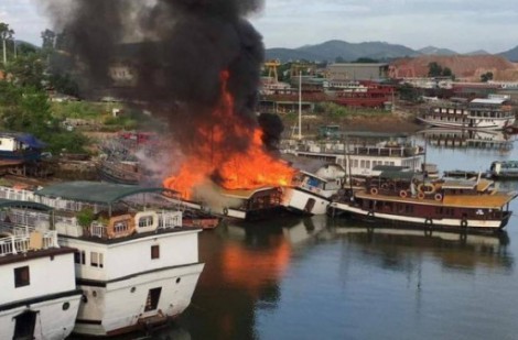 Quảng Ninh: Xưởng sửa chữa tàu xảy ra cháy lớn hoạt động không phép
