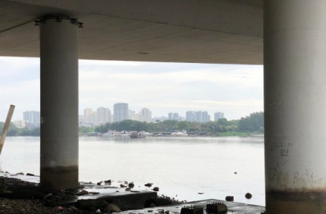 TP.HCM: Lại phát hiện 1 thi thể nam dưới sông Sài Gòn