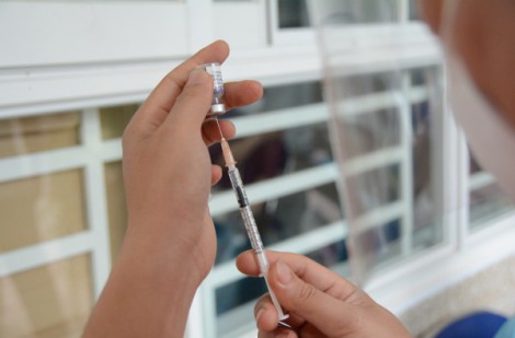 Tin tức Covid-19 TP.HCM sáng 15.1: Hơn 19 triệu liều vắc xin đã được tiêm