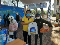 Đắk Lắk: 'Siêu thị mini tết 0 đồng' hỗ trợ hộ nghèo, người lao động khó khăn