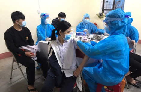 Quảng Trị triển khai tiêm vắc xin cho 4.700 học sinh ở TP.Đông Hà