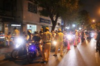 TPHCM: Kiểm tra hơn 1.200 người trên đường Hoàng Sa, phát hiện 9 người vi phạm độ cồn