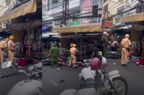TP.HCM: Va chạm xe máy trên đường Lê Quốc Hưng ở Q.4, 4 người bị thương