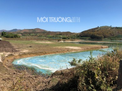 Kon Tum: Báo động tình trạng ô nhiễm tại lòng hồ Ya Ly