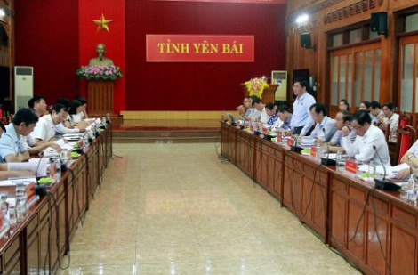 Đoàn giám sát của Uỷ ban Khoa học, công nghệ và môi trường làm việc với UBND tỉnh Yên Bái