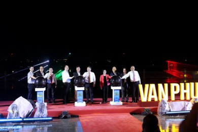 Khu đô thị Vạn Phúc nhận 2 kỷ lục nhạc nước lớn nhất Việt Nam