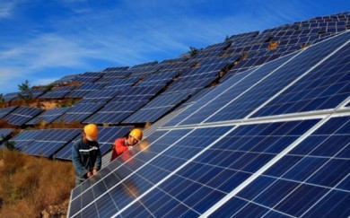 EVN tạm ngưng trả tiền mua điện mặt trời: ”Cảm tính”?
