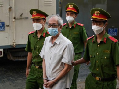 Bị cáo Nguyễn Hữu Thành thừa nhận 'phạm tội do nhận thức pháp luật hạn chế'