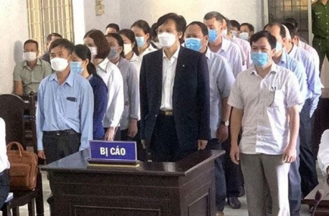 Vụ án đấu thầu thuốc ở Đắk Lắk: Tòa tuyên trả hồ sơ điều tra bổ sung