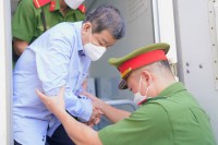 Xét xử 'đại án' Bình Dương: Cựu Chủ tịch UBND Bình Dương Trần Thanh Liêm khai gì?