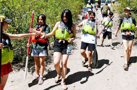 Người trẻ Việt - Mỹ được truyền cảm hứng bảo vệ môi trường