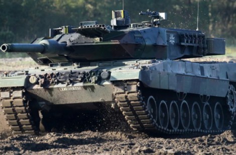 Canada cam kết cung cấp xe tăng Leopard 2 cho Ukraine, Croatia không tham gia