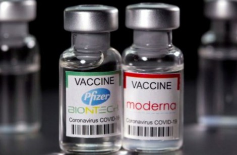 FDA Mỹ phê duyệt vaccine của Pfizer và Moderna cho trẻ em dưới 5 tuổi