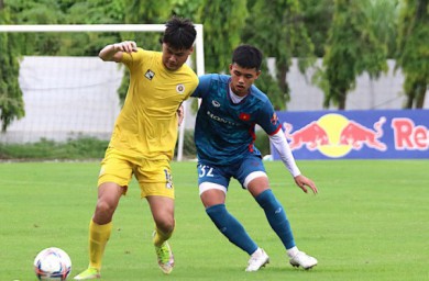 Gặp khó khăn lớn, HLV U23 Việt Nam lập tức nhận tin vui trước thềm giải Đông Nam Á