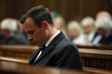 ”Người không chân” Pistorius chờ được ân xá vụ bắn chết bạn gái chấn động thể thao
