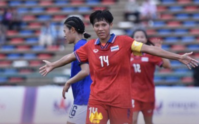 Tranh HCĐ SEA Games 32 - ĐT nữ Campuchia 0-6 ĐT nữ Thái Lan: Chiến thắng áp đảo!