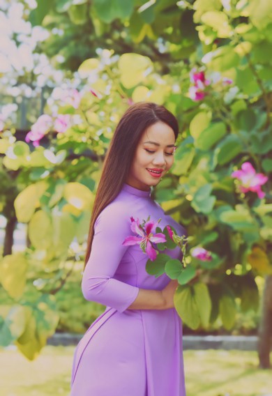 Ca sỹ Lương Ngọc Diệp ra mắt MV về mùa xuân