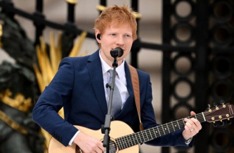 Ed Sheeran phải hầu tòa trong vụ kiện bản quyền