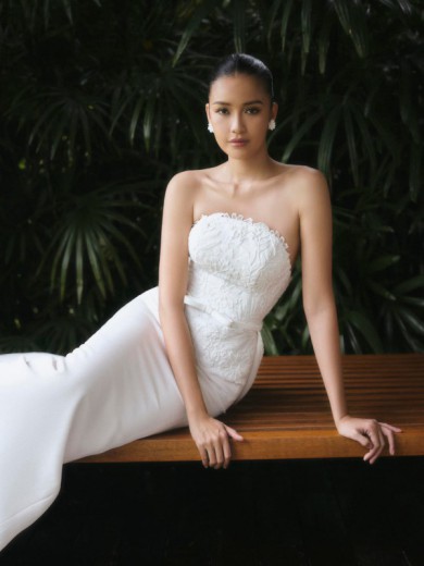 Ngắm Hoa hậu Ngọc Châu đẹp hút hồn khi diện váy cưới