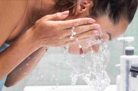 5 lợi ích của việc làm sạch kép da mặt