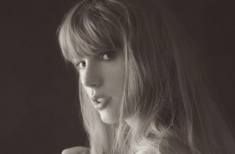 Album mới của Taylor Swift liên tiếp lập kỷ lục sau chưa đầy 24 giờ ra mắt