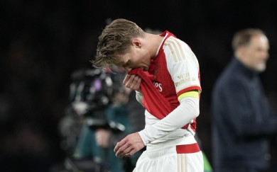 Arsenal đau đầu vì chấn thương của Martin Odegaard