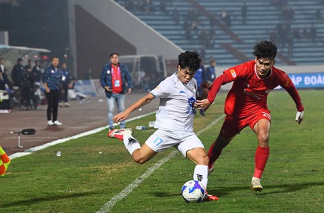 Bảng xếp hạng vòng 10 V-League: Thiếu Xuân Son, CLB Nam Định lỡ cơ hội lên đỉnh