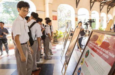 Bắt cóc online - Kỳ 2: Khi học sinh là 'con mồi' của tội phạm mạng