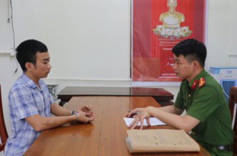 Bắt thầy dạy lái ô tô lừa 'bao đậu lý thuyết', chiếm đoạt hàng trăm triệu