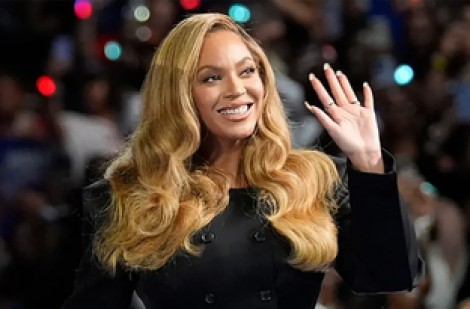 Beyoncé xếp thứ 1 'Những ngôi sao nhạc pop vĩ đại nhất thế kỷ 21'