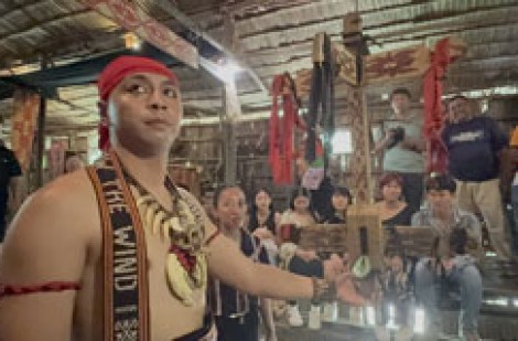 Bí ẩn đằng sau điệu nhảy ăn mừng của 'bộ tộc ăn thịt người' tại làng Mari Mari