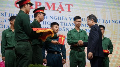 Bí thư Thành ủy Đà Nẵng: 'Đảm bảo việc làm cho thanh niên hoàn thành nghĩa vụ quân sự'