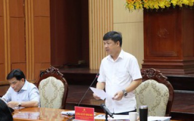 Bí thư Tỉnh ủy Quảng Nam: Tránh ”giữ mình an toàn”, gây rào cản đối với doanh nghiệp