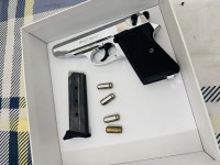 Bình Dương: Bắt giữ nghi phạm mua bán ma túy có súng đã lên đạn