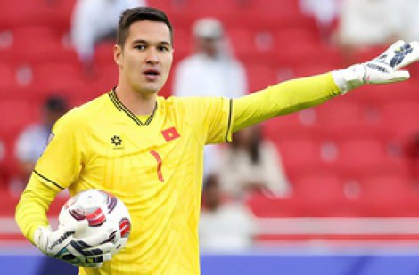 Bóng đá Việt Nam và xu hướng nhập tịch: Học cách tồn tại song song