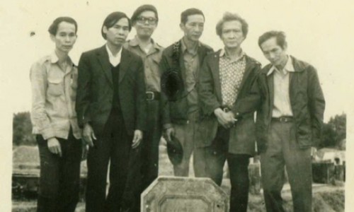 Bóng dáng Champa trong hồn thơ Bàn Thành tứ hữu