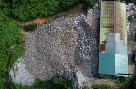 Bức tử con suối huyết mạch ở Hòa Bình: Địa phương 'than' do thiếu nguồn lực