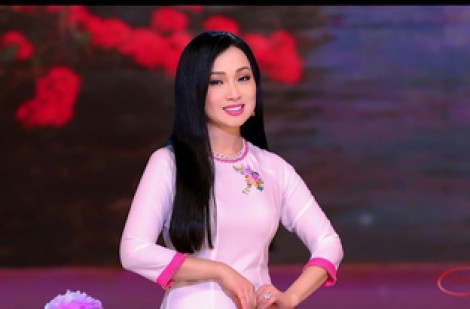 ”Ca sĩ tỉ phú” Hà Phương kể kỷ niệm tuổi học trò khi ra mắt bài hát mới