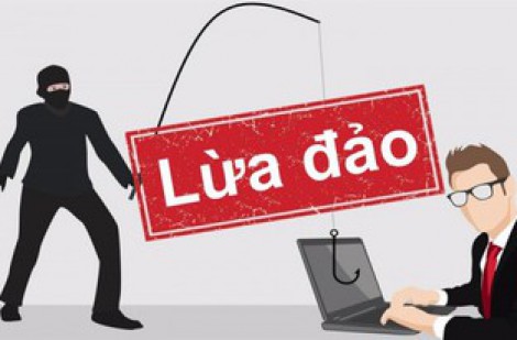 Cài đặt ứng dụng sau cuộc gọi lạ, một giáo viên bị lừa đảo 330 triệu đồng