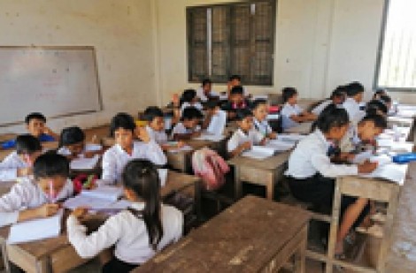 Campuchia cắt giảm giờ học do nắng nóng
